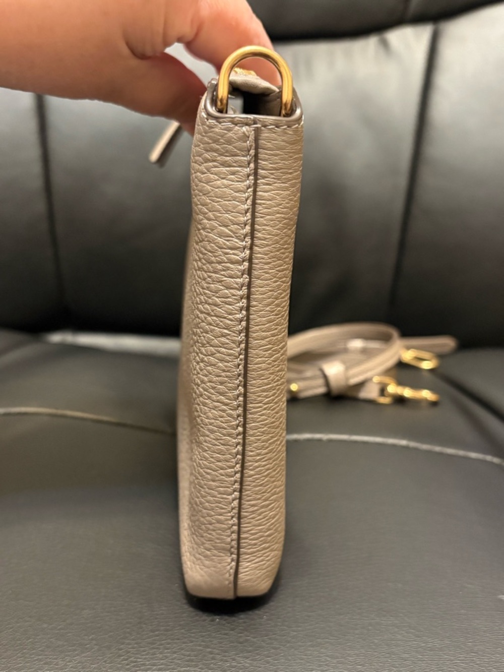 Tory Burch Kira Pebbled gray Leather Crossbody - Picture 4 of 8